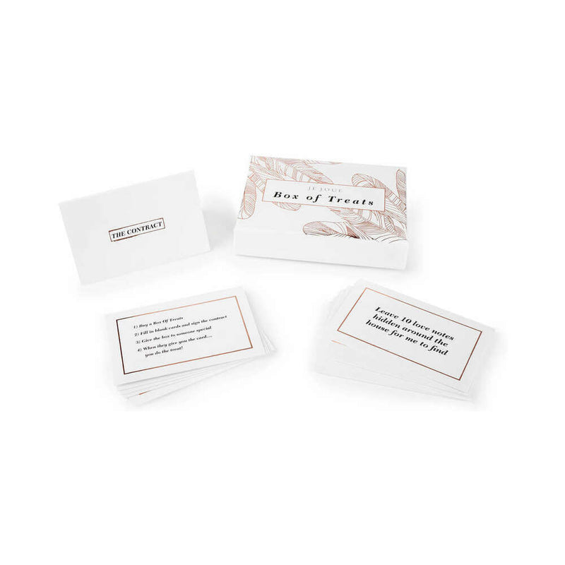 Je Joue The Naughty and Nice Collection includes a Box of Treats featuring playful and romantic prompts.