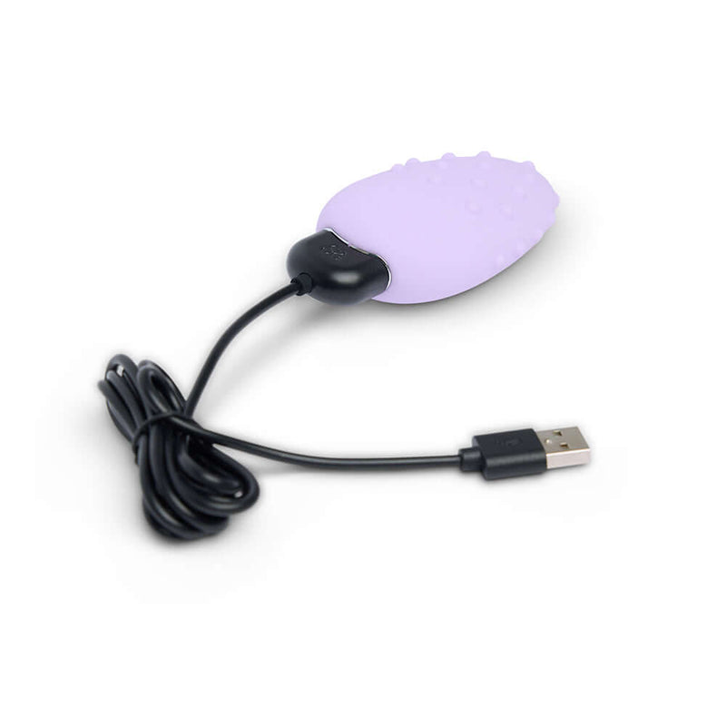 Je Joue Mimi Deux Double Sided Clitoral Vibrator Lilac with USB charging cable.