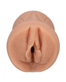 Signature Strokers ULTRASKYN Pocket Pussy Zoey Luna Vanilla realistic opening detail
