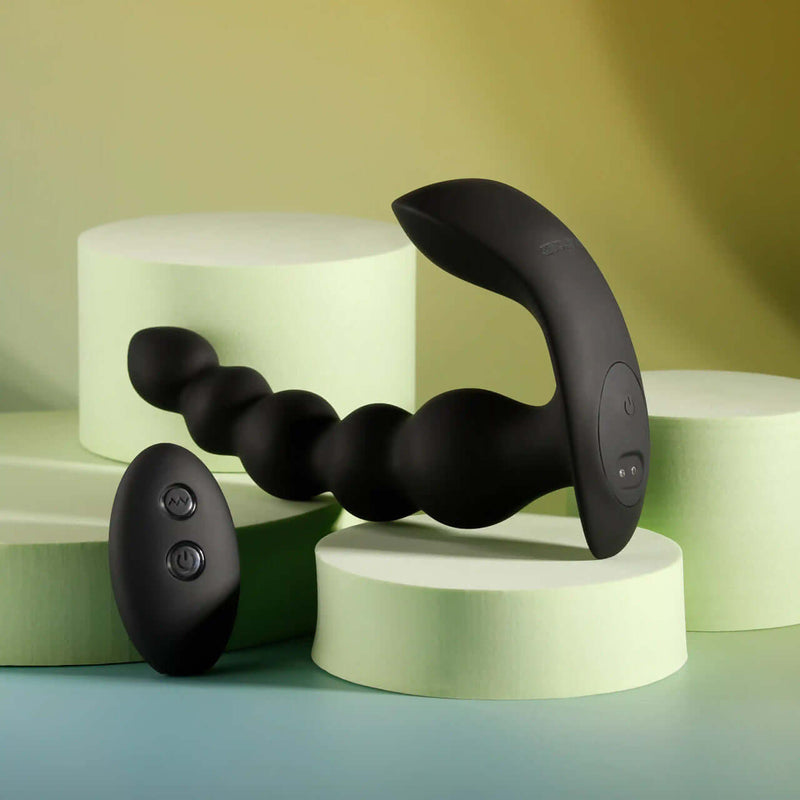 Bead Me Up rechargeable silicone vibrating anal beads in black, featuring remote control and flexible design.