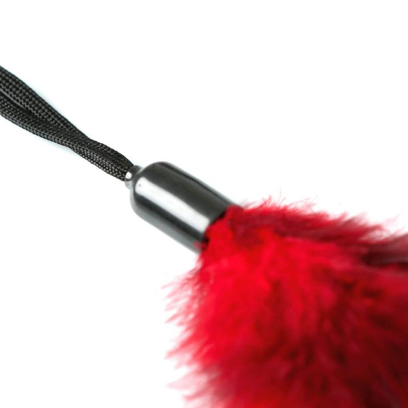 PREMIUM PLEASURE FEATHER RED-0