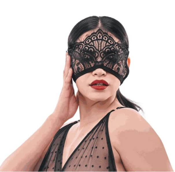 LACE COLLAR W/ NIPPLE TIES-1