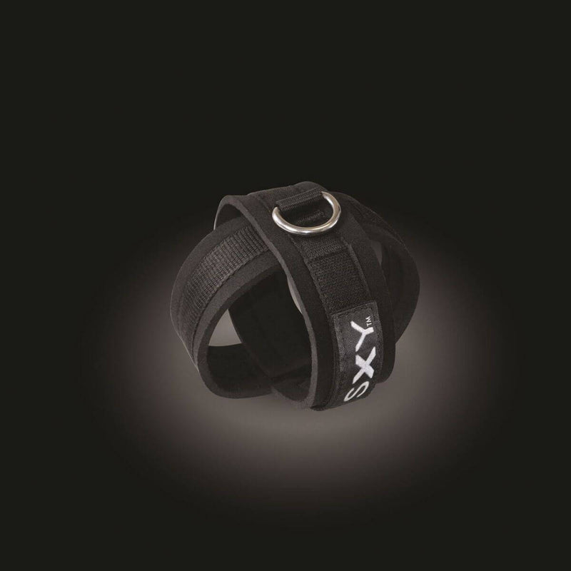 SEXY CUFFS-4