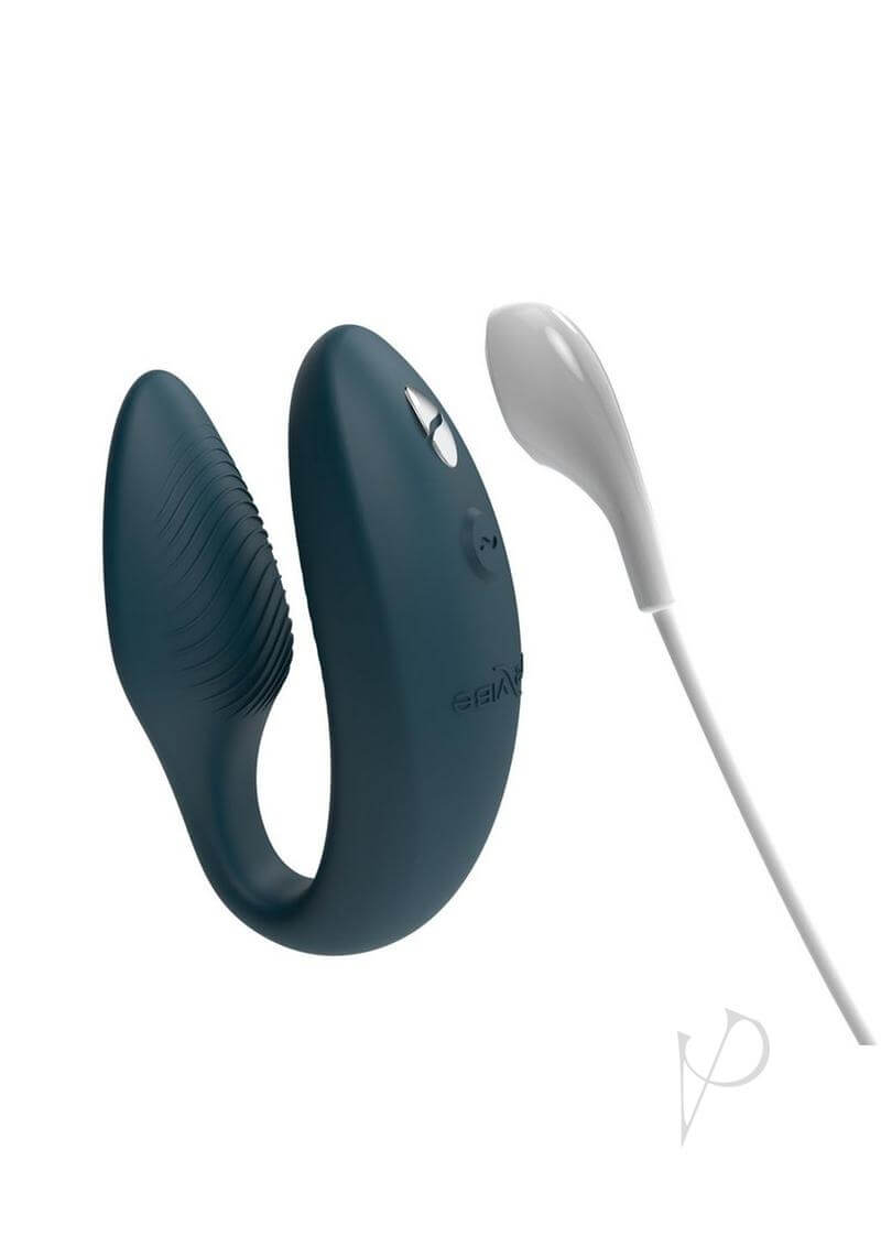 We-Vibe Sync 2 Rechargeable Couples Vibrator in Green Velvet with Remote Control.