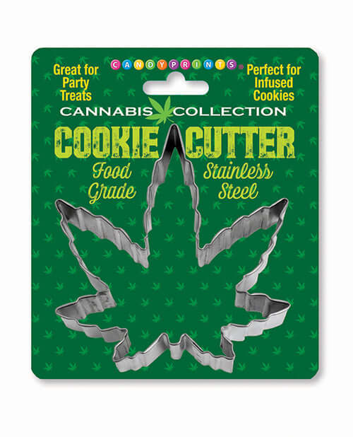 CANNABIS POT LEAF COOKIE CUTTER-0