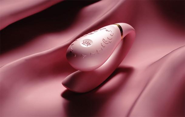 ZALO ZALO Fanfan App-controlled Rechargeable Couples Massager Rogue Pink at $99.99